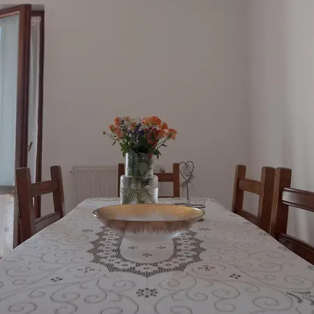 Casa Gio' Apartman Carrara